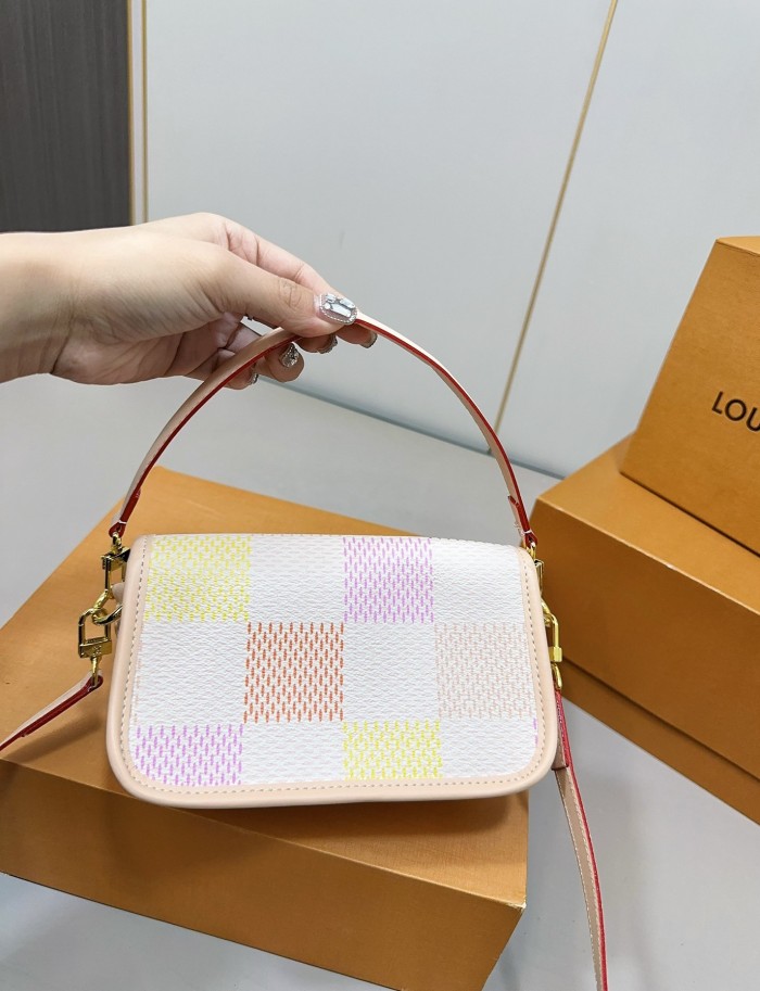 Split leather bag ,3A , size 20x14cm,no box,  B75-3005-3006
