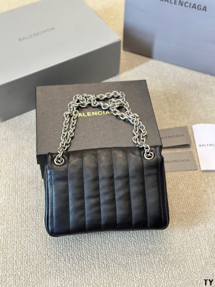 Split leather bag ,3A , size 23x15cm,no box,  B75-3007-3010
