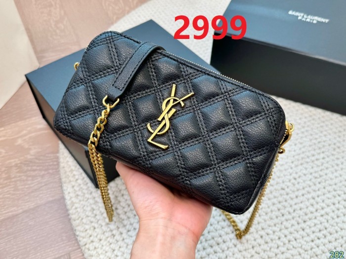 Split leather bag ,3A , size 20x11cm,no box,  B75-2999