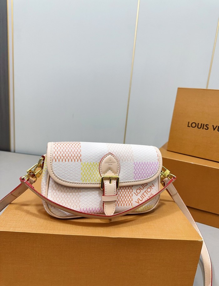 Split leather bag ,3A , size 20x14cm,no box,  B75-3005-3006