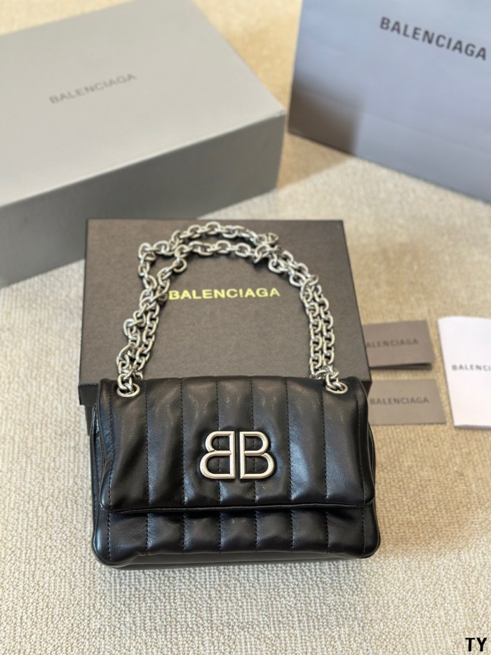 Split leather bag ,3A , size 23x15cm,no box,  B75-3007-3010