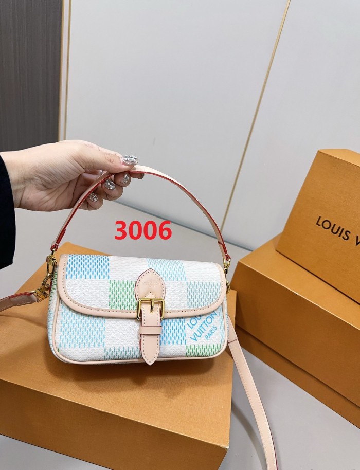 Split leather bag ,3A , size 20x14cm,no box,  B75-3005-3006