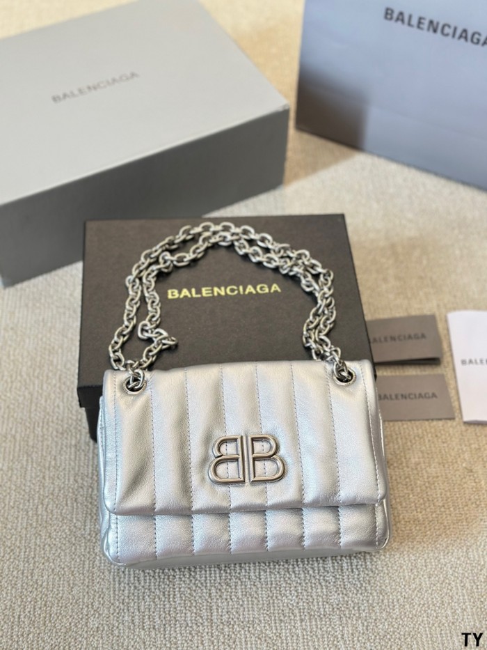 Split leather bag ,3A , size 23x15cm,no box,  B75-3007-3010