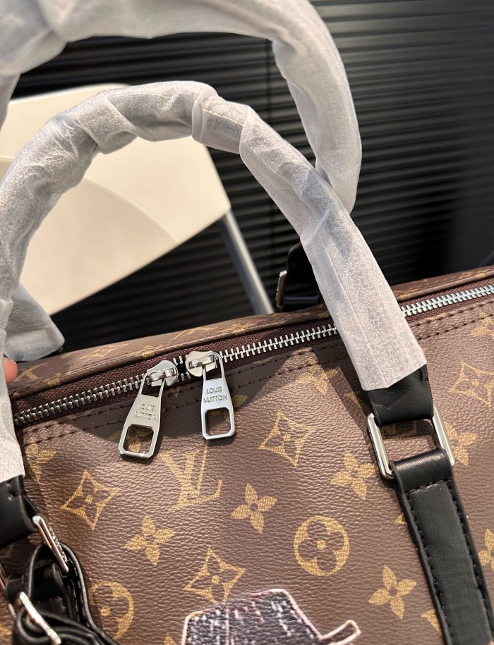 Split leather bag ,3A , size 45x26cm,no box,  B75-3019