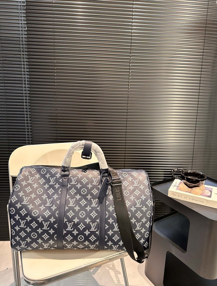 Split leather bag ,3A ,size 50x30cm,no box,  B75-3039-3040
