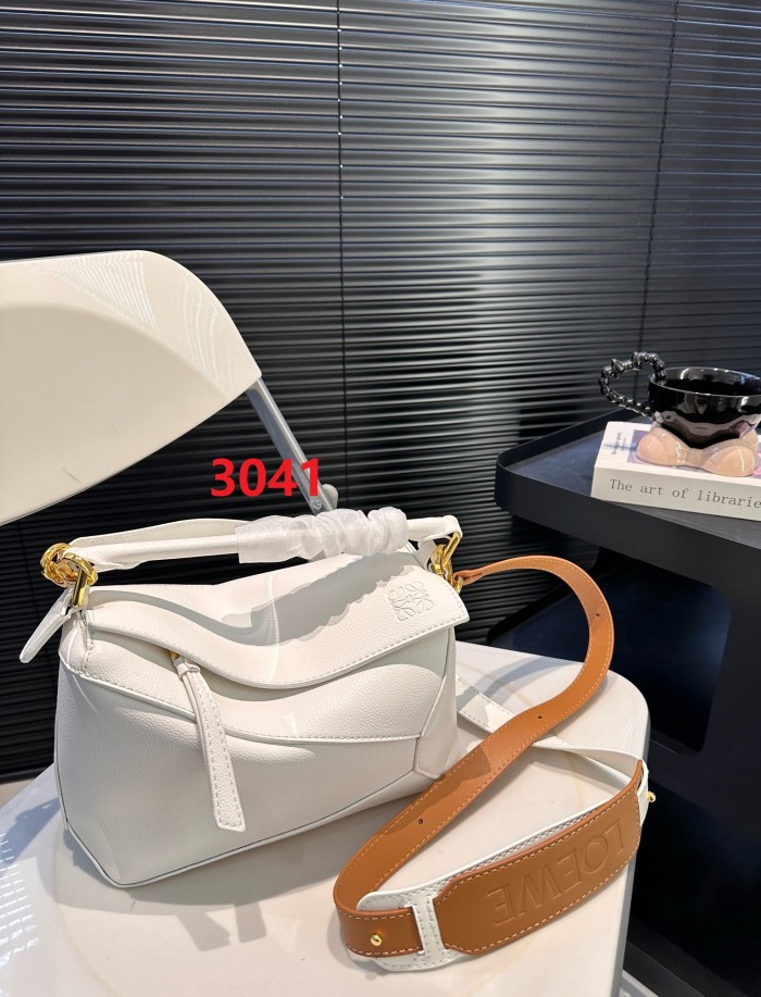 Split leather bag ,3A ,size 24x15cm,no box,  B75-3041