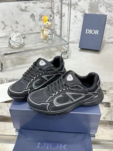 Top Quality Women flat sneaker shoes,size 35-47, SS110-462-463