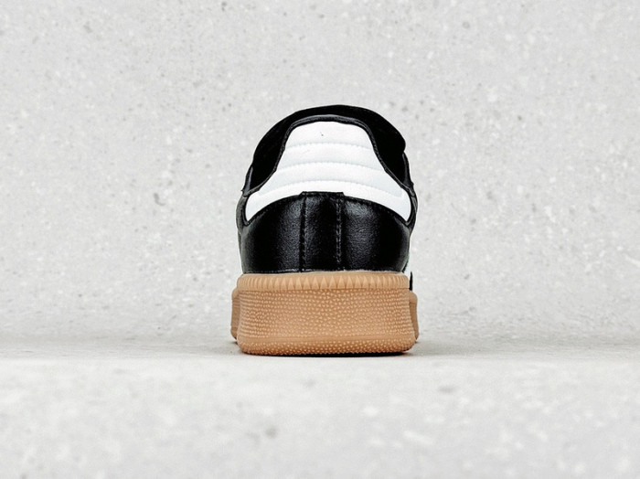 Women men XLG Black White/Gum runner sneaker shoes,  with box,size 36-45，SS60-2527