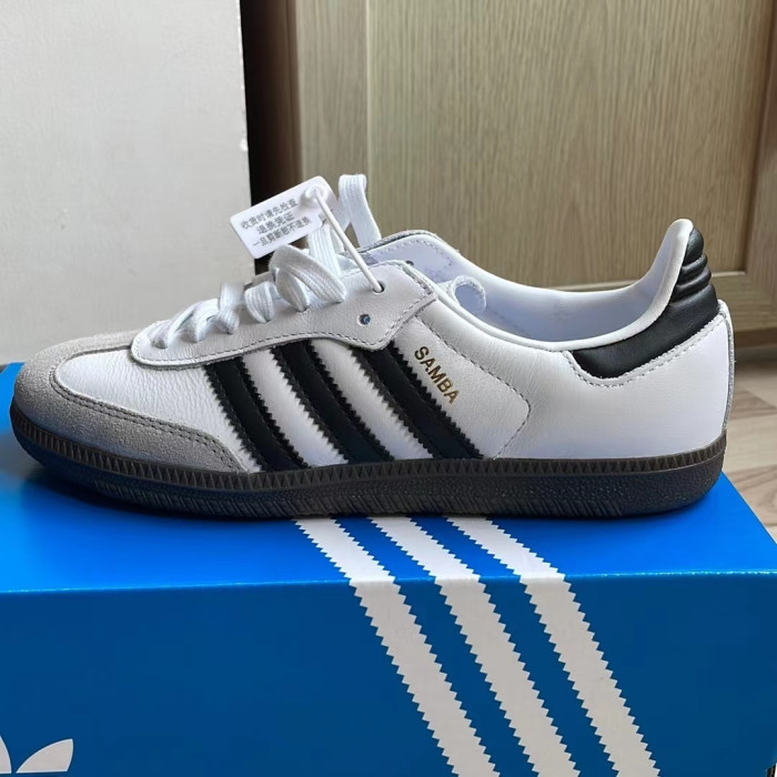Women men OG Black White runner sneaker shoes,  with box,size 36-47，SS60-2531