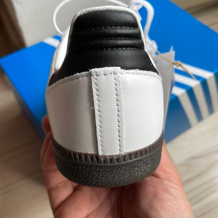 Women men OG Black White runner sneaker shoes,  with box,size 36-47，SS60-2531