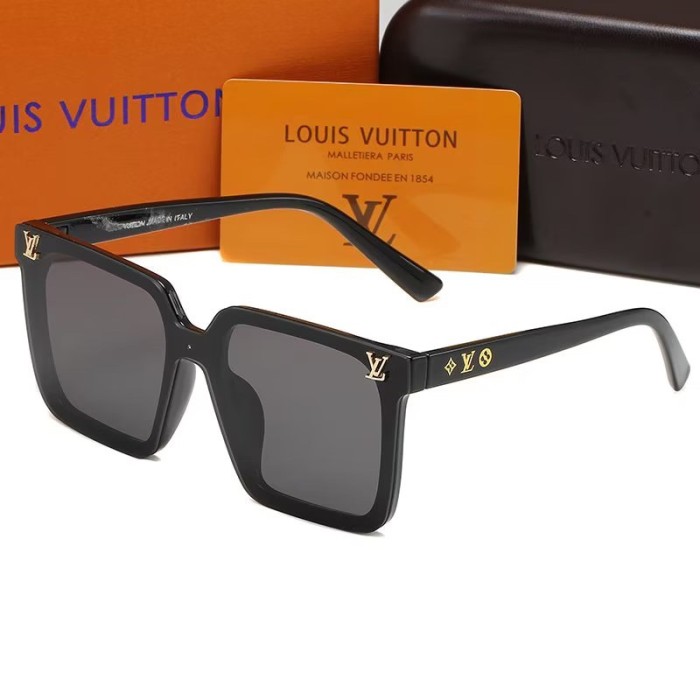 Blue light blocking sunglasses with the box and case ,G25-31-36