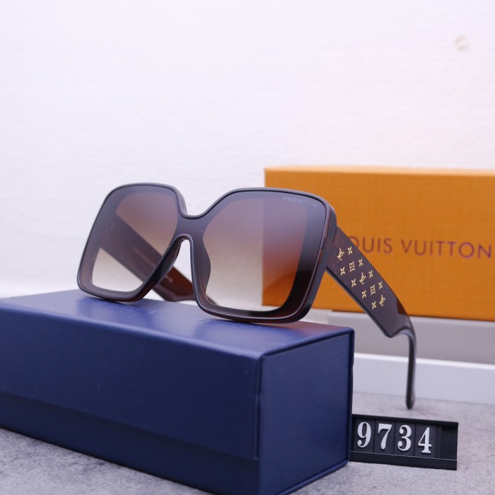 Blue light blocking sunglasses with the box and case ,G25-12-18
