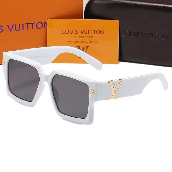 Blue light blocking sunglasses with the box and case ,G25-37-42