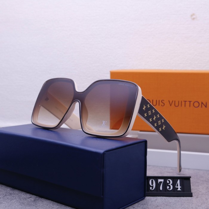 Blue light blocking sunglasses with the box and case ,G25-12-18