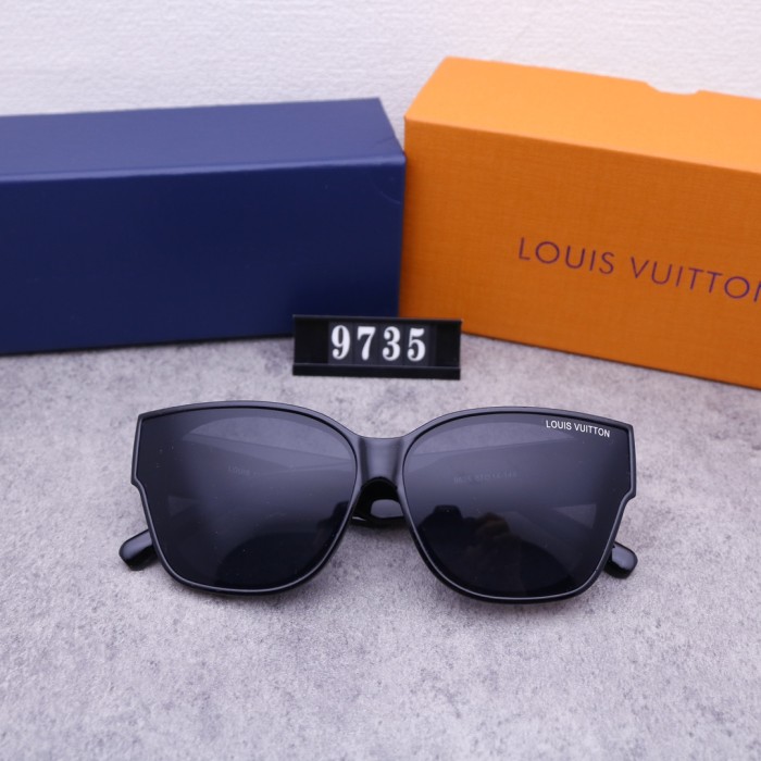 Blue light blocking sunglasses with the box and case ,G25-5-11