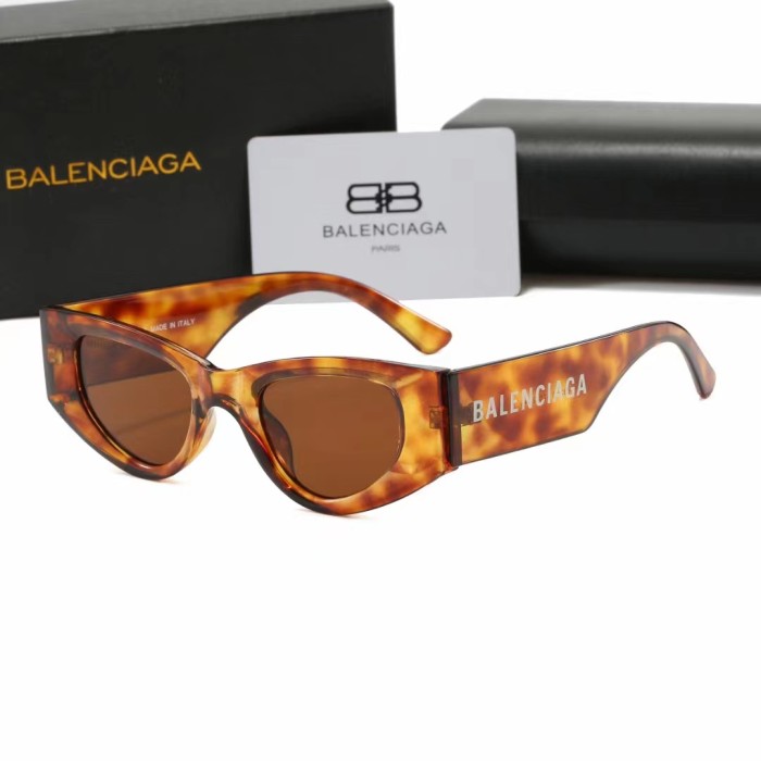 Blue light blocking sunglasses with the box and case ,G25-138-143