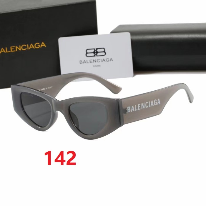 Blue light blocking sunglasses with the box and case ,G25-138-143