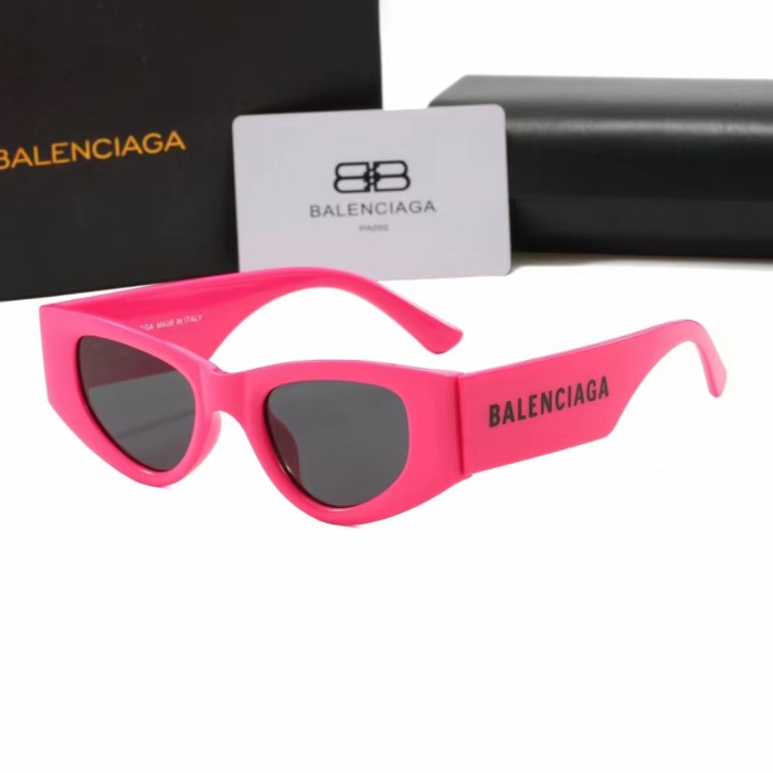 Blue light blocking sunglasses with the box and case ,G25-138-143
