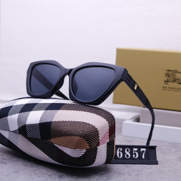 Blue light blocking sunglasses with the box and case ,G25-133-137