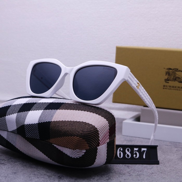 Blue light blocking sunglasses with the box and case ,G25-133-137
