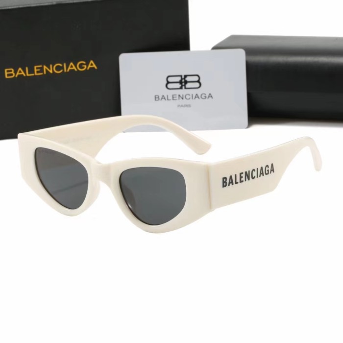 Blue light blocking sunglasses with the box and case ,G25-138-143