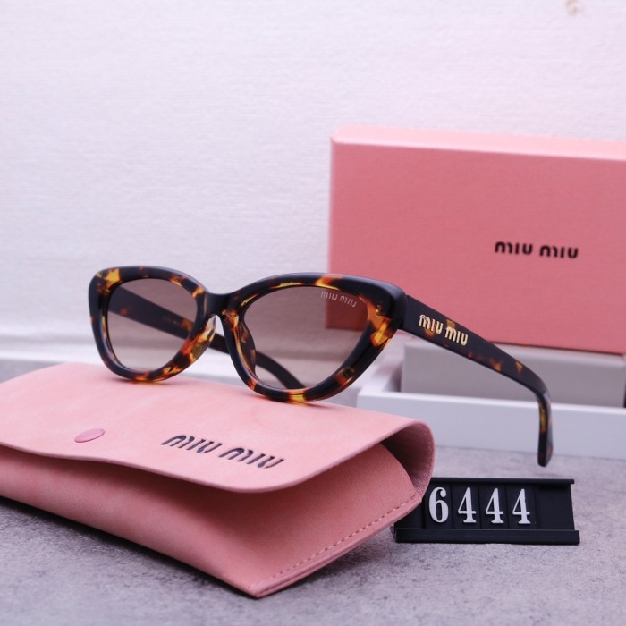 Blue light blocking sunglasses with the box and case ,G25-184-188