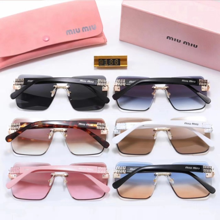 Blue light blocking sunglasses with the box and case ,G25-304-309