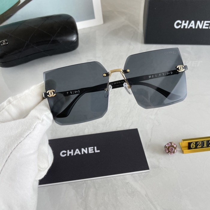 Blue light blocking sunglasses with the box and case ,G25-385-389