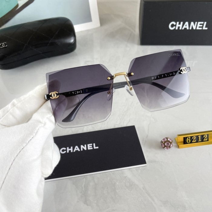 Blue light blocking sunglasses with the box and case ,G25-385-389