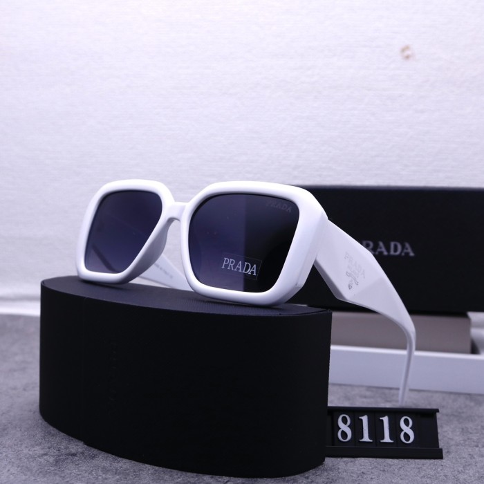 Blue light blocking sunglasses with the box and case ,G25-473-478