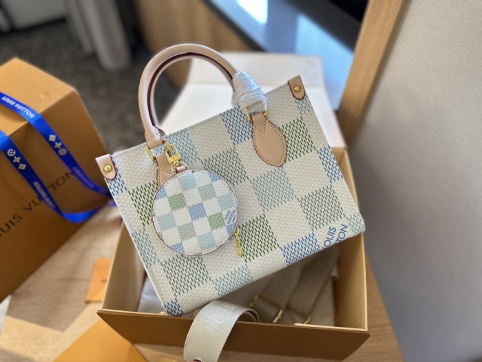 Split leather bag ,3A , size 25cm ,no box,  B68-6167