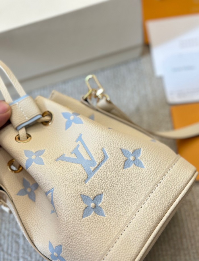 Split leather bag ,AAAA , size 13x16cm,no box,  B88-1808
