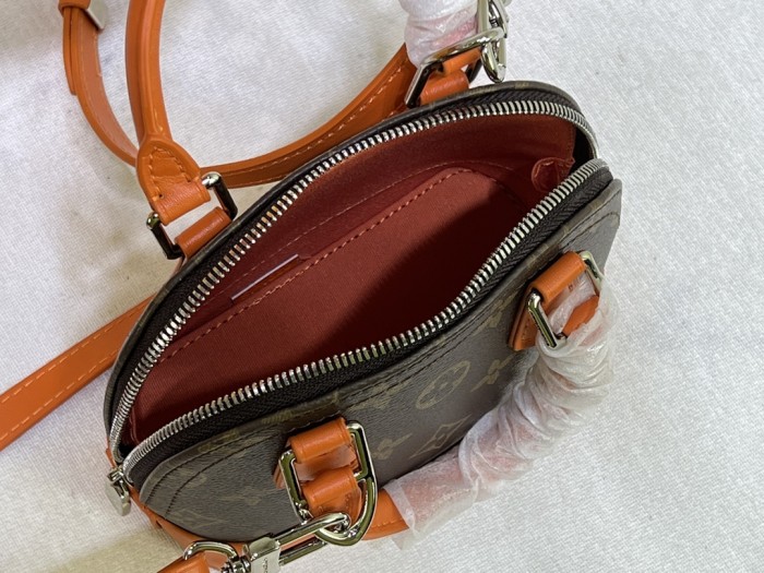 Split leather bag ,AAAA , size 18x12x8cm,no box,  B88-1824