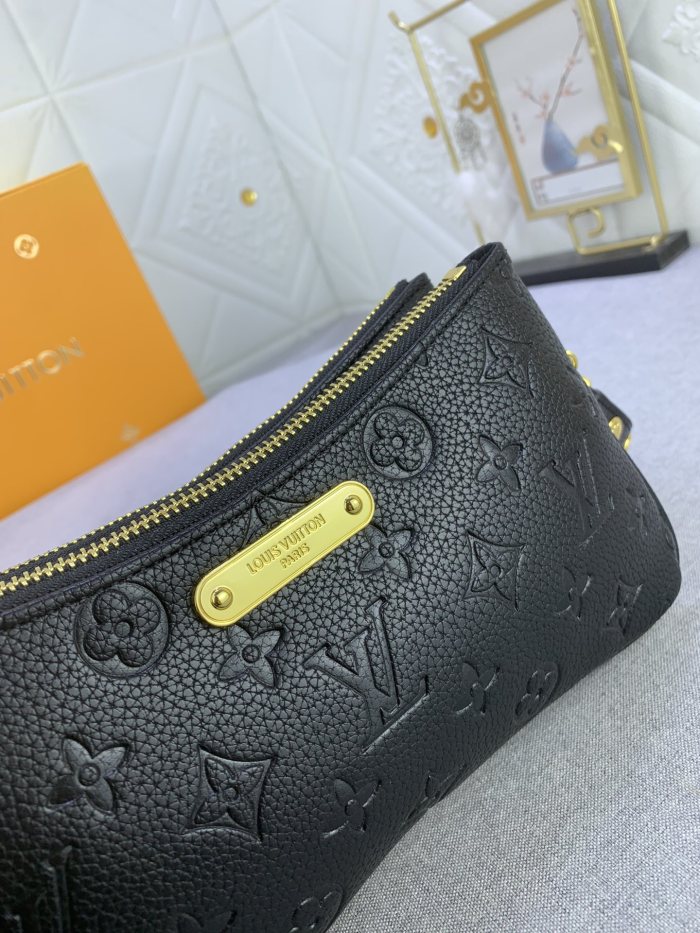 Split leather bag ,AAAA ,size 24x13x6cm,no box,  B88-1844