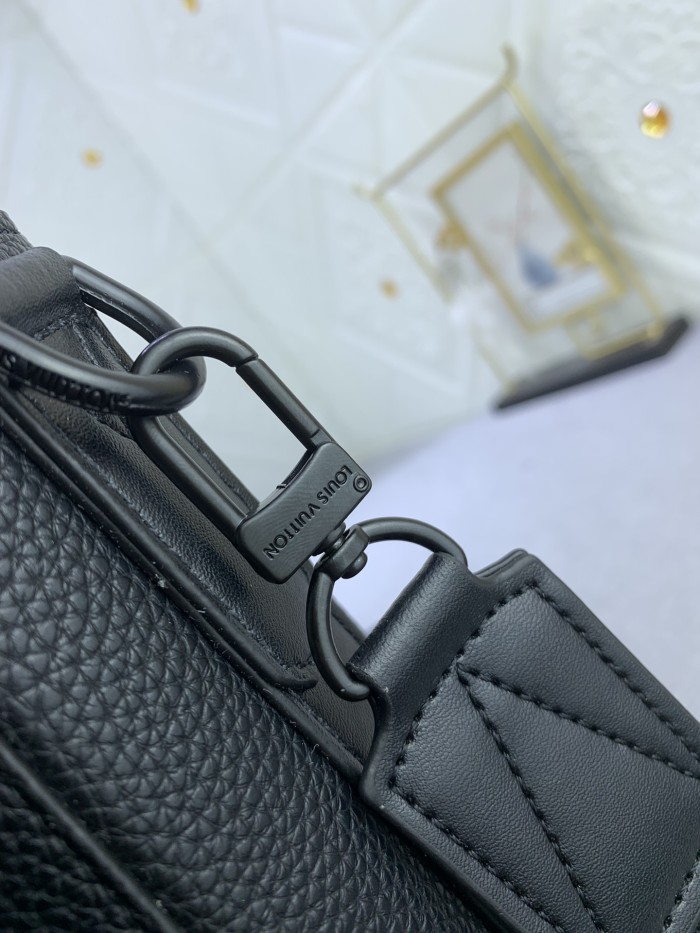 Leather bag ,5A ,size 28x24x10cm,no box,  B110-282