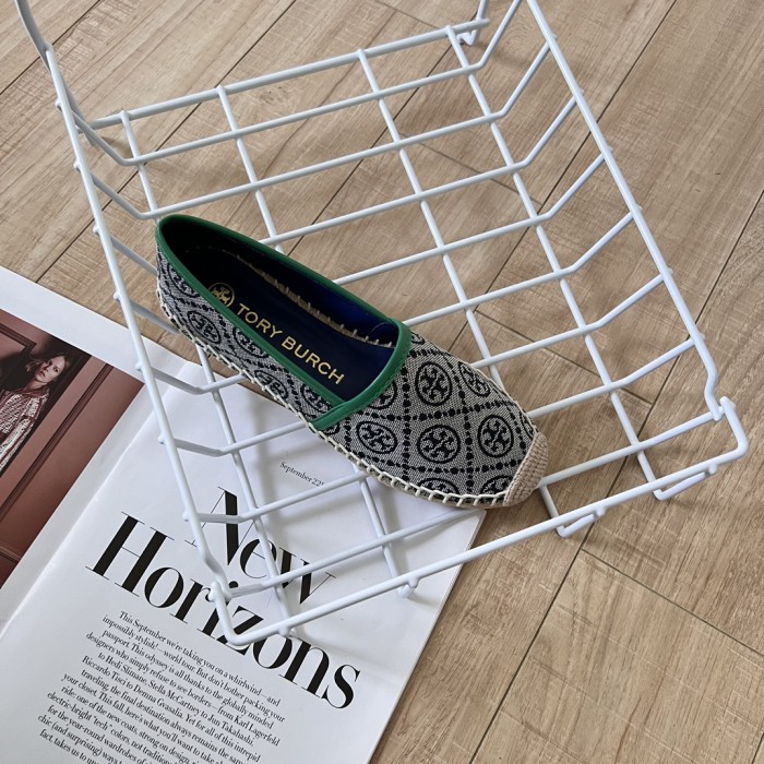 Women flat shoes,  size 35-42, SS60-2616-2625