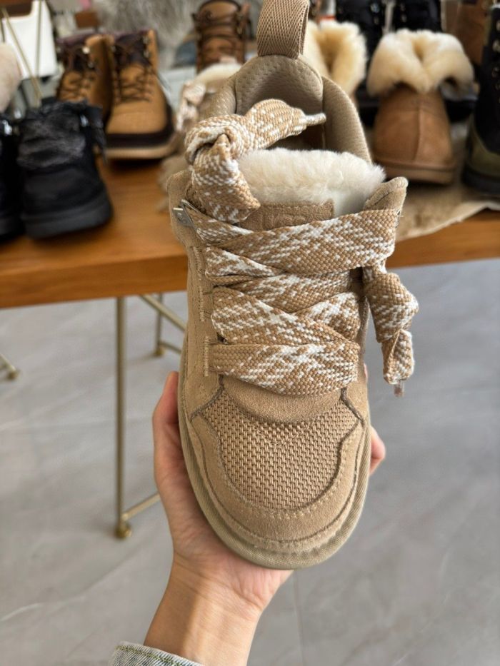 Women and men flat boots  shoes，with box,size 35-42, SS98-507-509