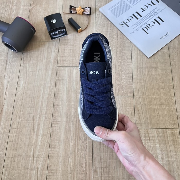Women runner flat shoes,  size 35-40, SS70-2031-2037