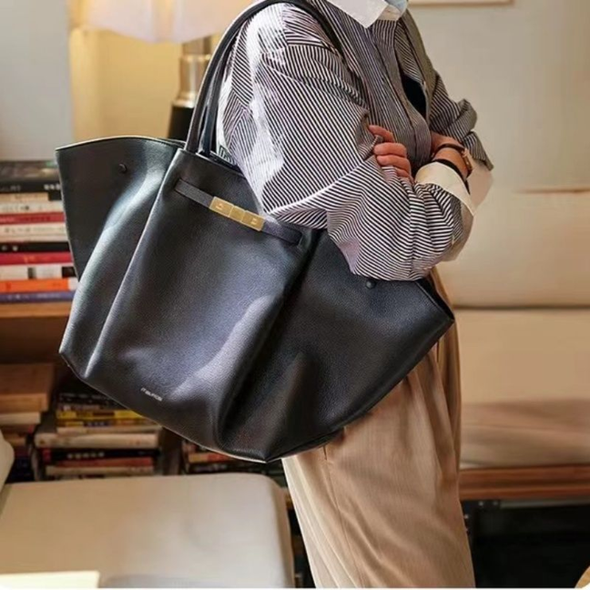 Split leather bag ,4A quality,no box,  B60-3-7