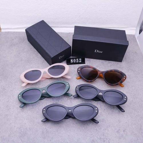 Blue light blocking sunglasses with the box and case ,G25-507-511