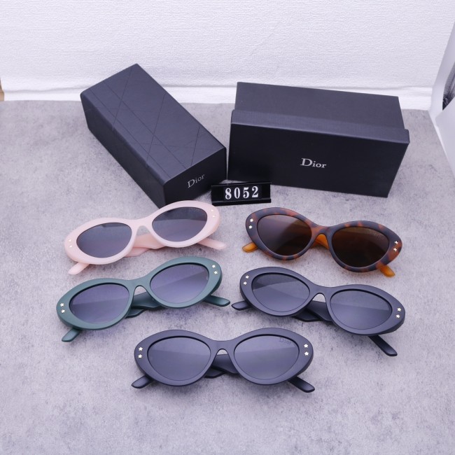 Blue light blocking sunglasses with the box and case ,G25-507-511