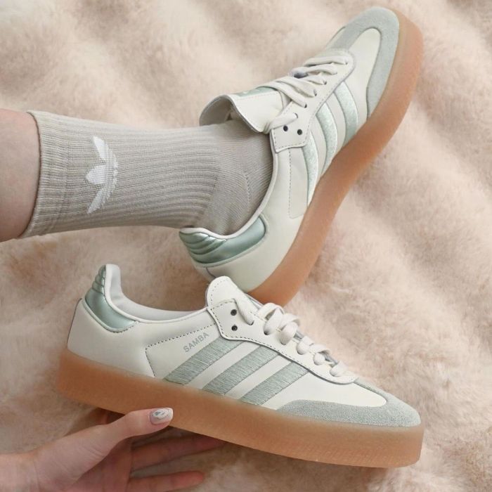 Women men  runner sneaker shoes,  with box,size 36-44，SS70-2046-2050