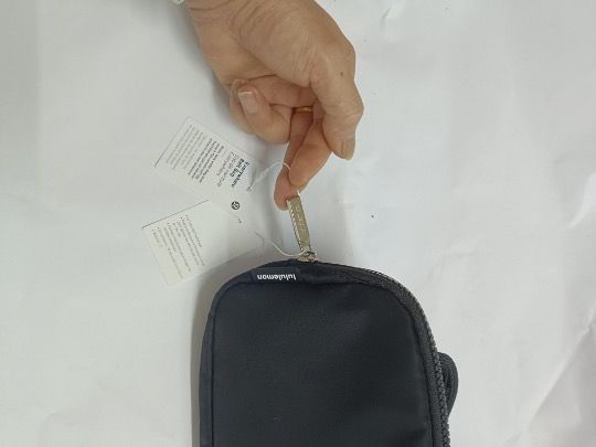 Waterproof nylon running yoga crossbody bag chest bag，size 19*5.5*13cm,B20-296-313