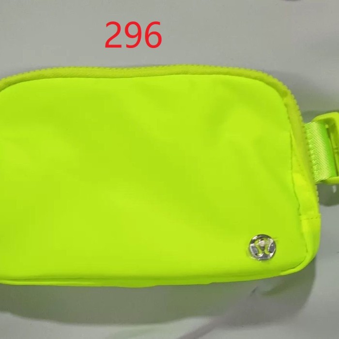 Waterproof nylon running yoga crossbody bag chest bag，size 19*5.5*13cm,B20-296-313