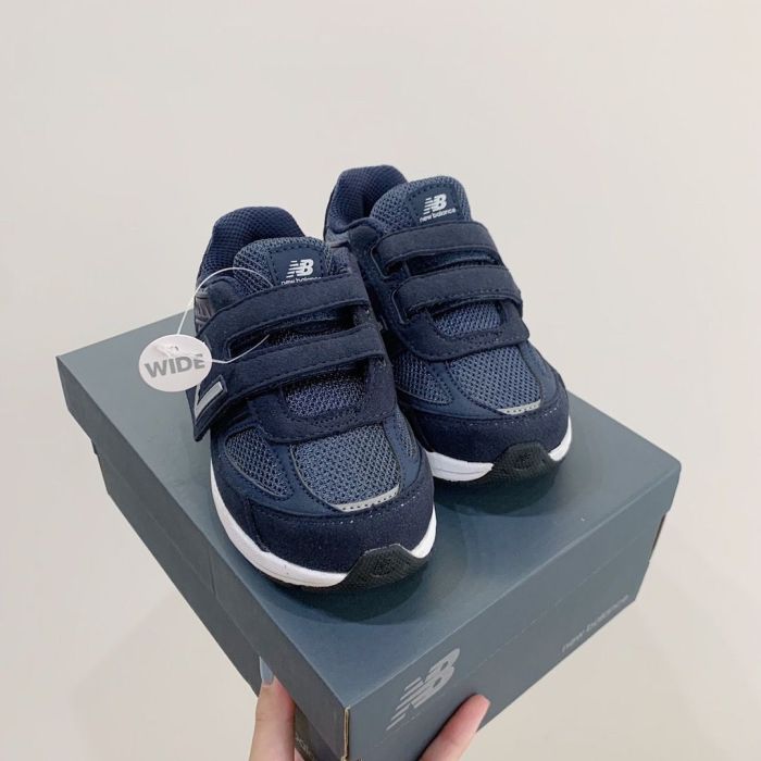 Kid's sneakers runner shoes, with box,size 26-32, SS60-2692-2696