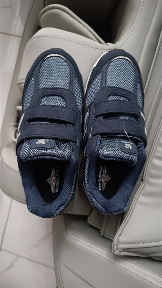 Kid's sneakers runner shoes, with box,size 26-32, SS60-2692-2696