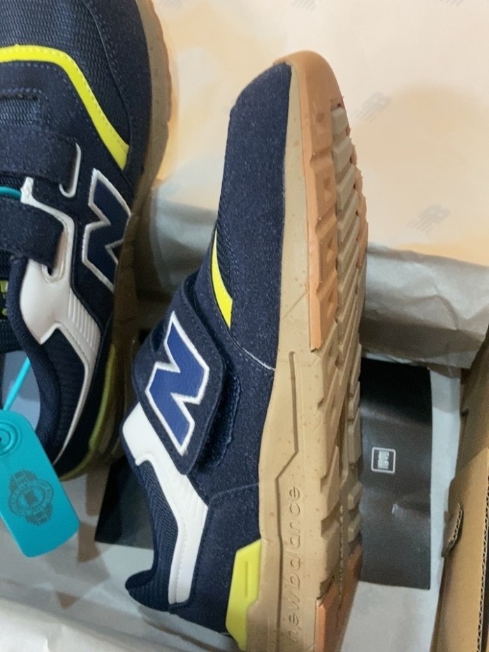 Kid's sneakers runner shoes, with box,size 26-37, SS60-2697-2709