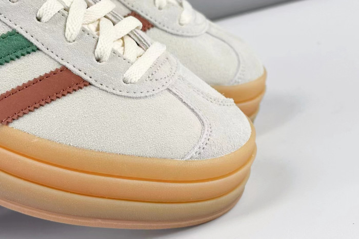 Women sneaker shoes,  size 35.5-40, SS60-2731-2755