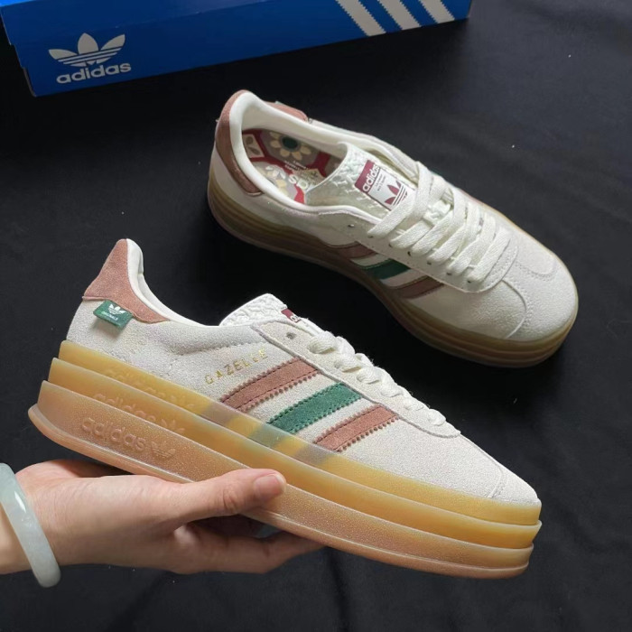 Women sneaker shoes,  size 35.5-40, SS60-2731-2755