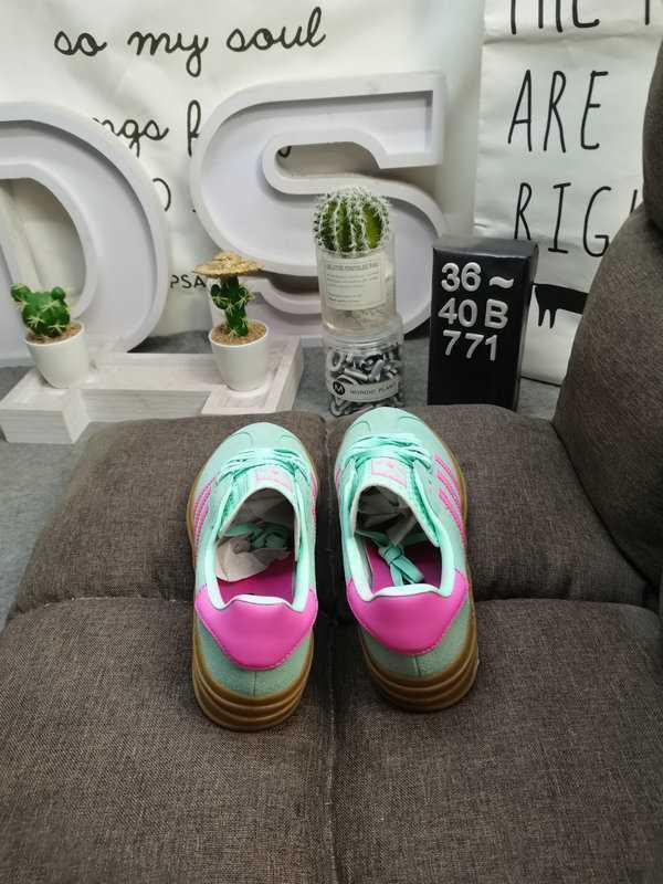 Women sneaker shoes,  size 35.5-40, SS60-2731-2755